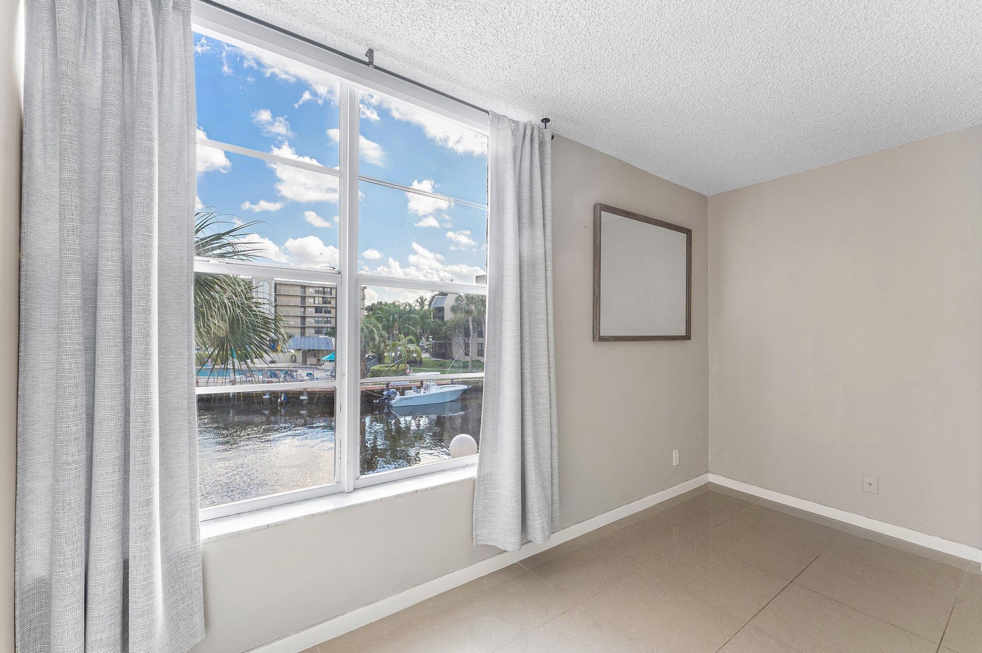 10 Royal Palm Way, Unit 203, Boca Raton, FL 33432 Photo