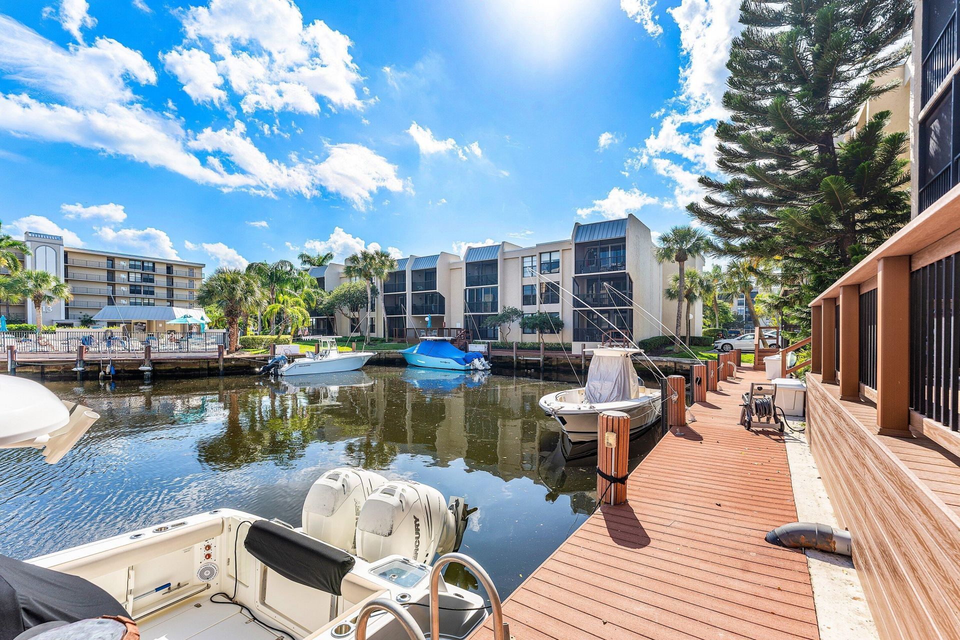 10 Royal Palm Way, Unit 203, Boca Raton, FL 33432 Photo