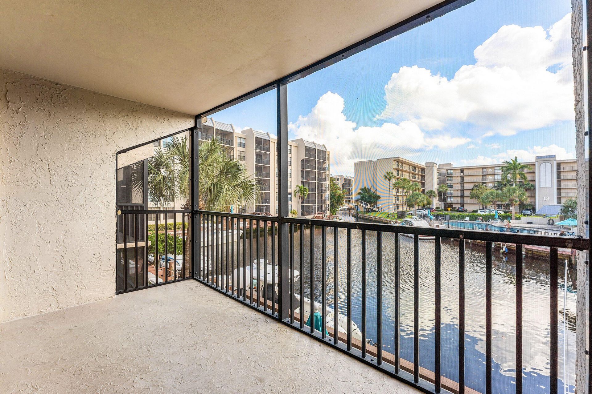 10 Royal Palm Way, Unit 203, Boca Raton, FL 33432 Photo