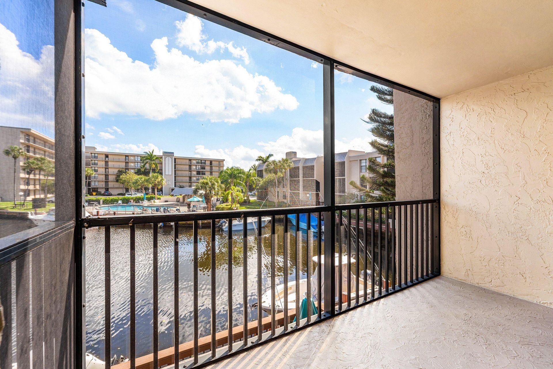 10 Royal Palm Way, Unit 203, Boca Raton, FL 33432 Photo