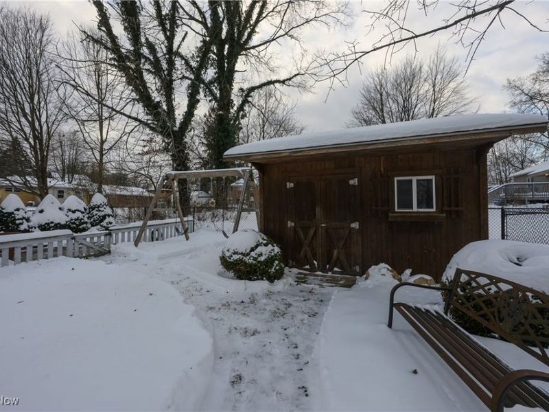 26 W Hiram Street, Barberton, OH 44203 Photo 10