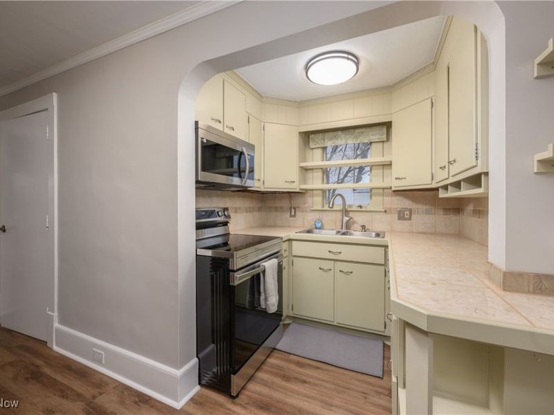 26 W Hiram Street, Barberton, OH 44203 Photo 20