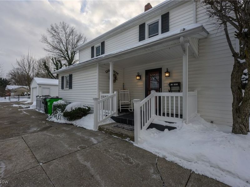 26 W Hiram Street, Barberton, OH 44203 Photo 4