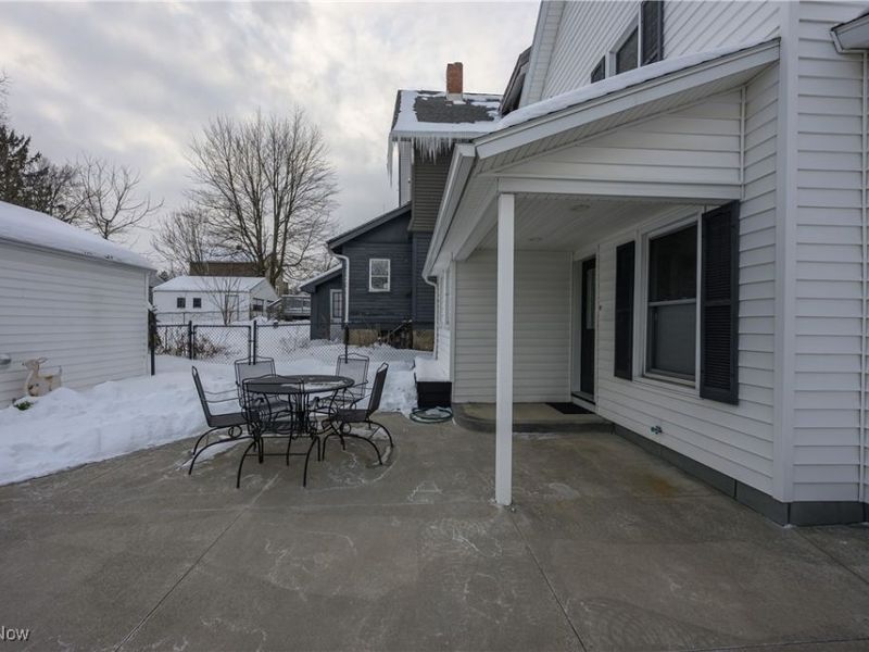 26 W Hiram Street, Barberton, OH 44203 Photo 6