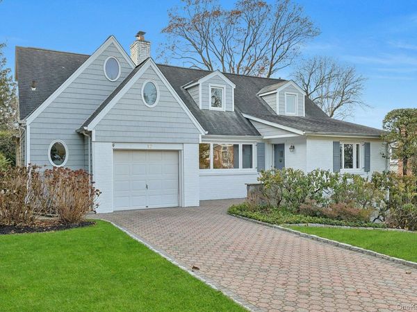 12 Cross Hill Road, Eastchester, NY 10709