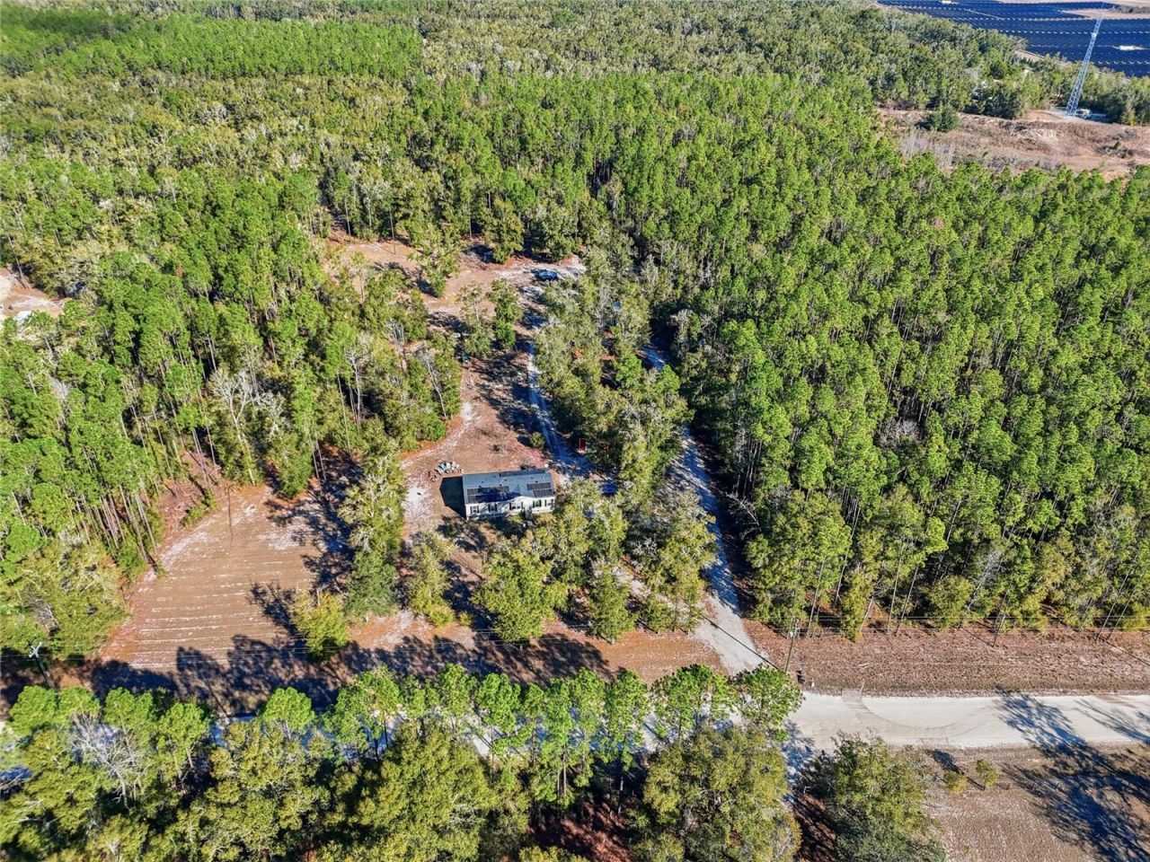 317 SW Cumberland Street, Fort White, FL 32038 Photo