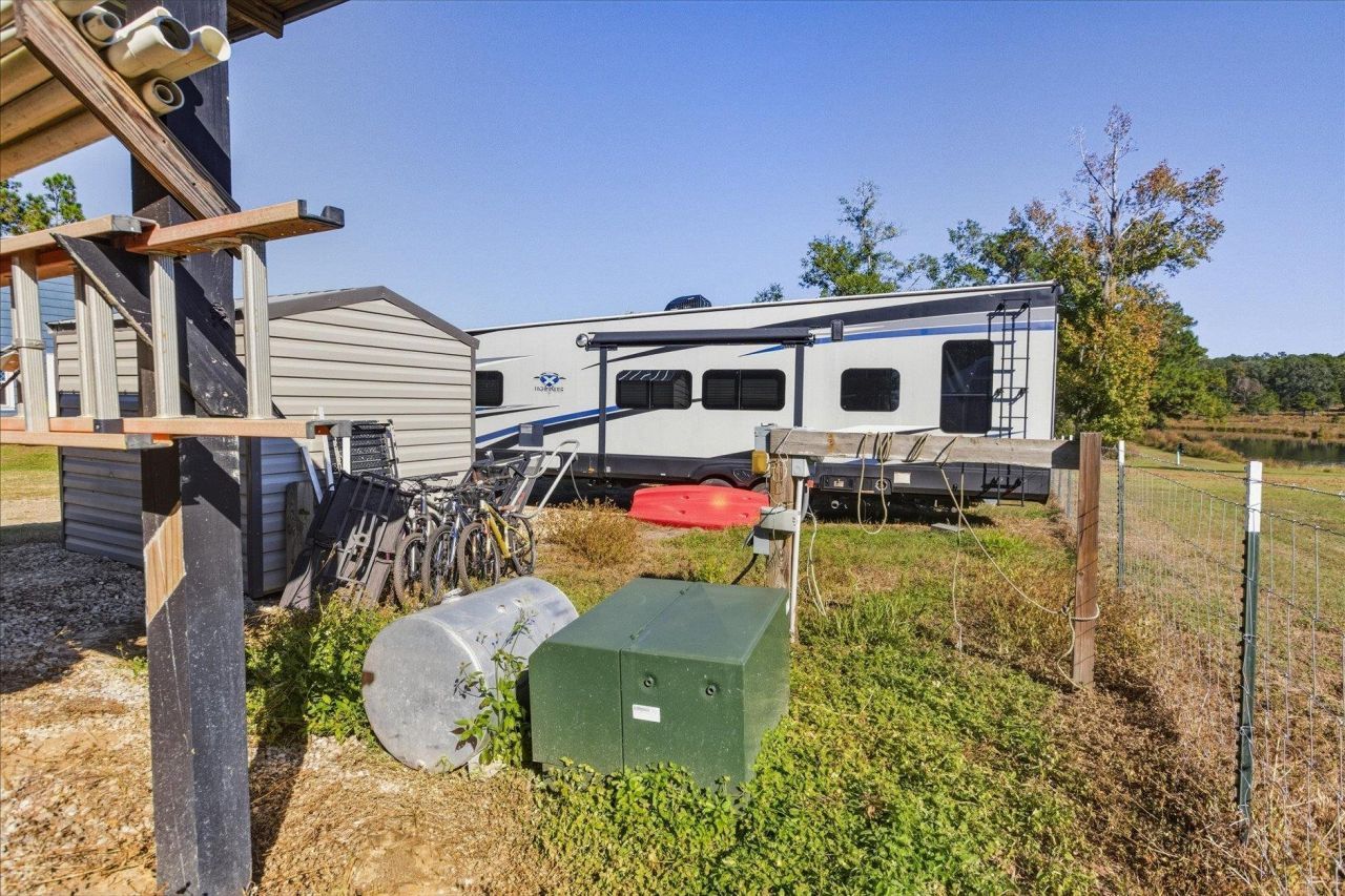 1627 Lloyd Creek Road , Monticello, FL 32344 Photo