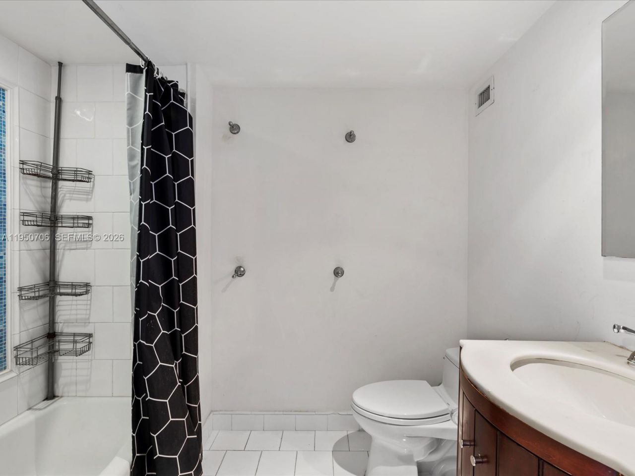 5660 Collins Ave , Unit 18A, Miami Beach, FL 33140 Photo