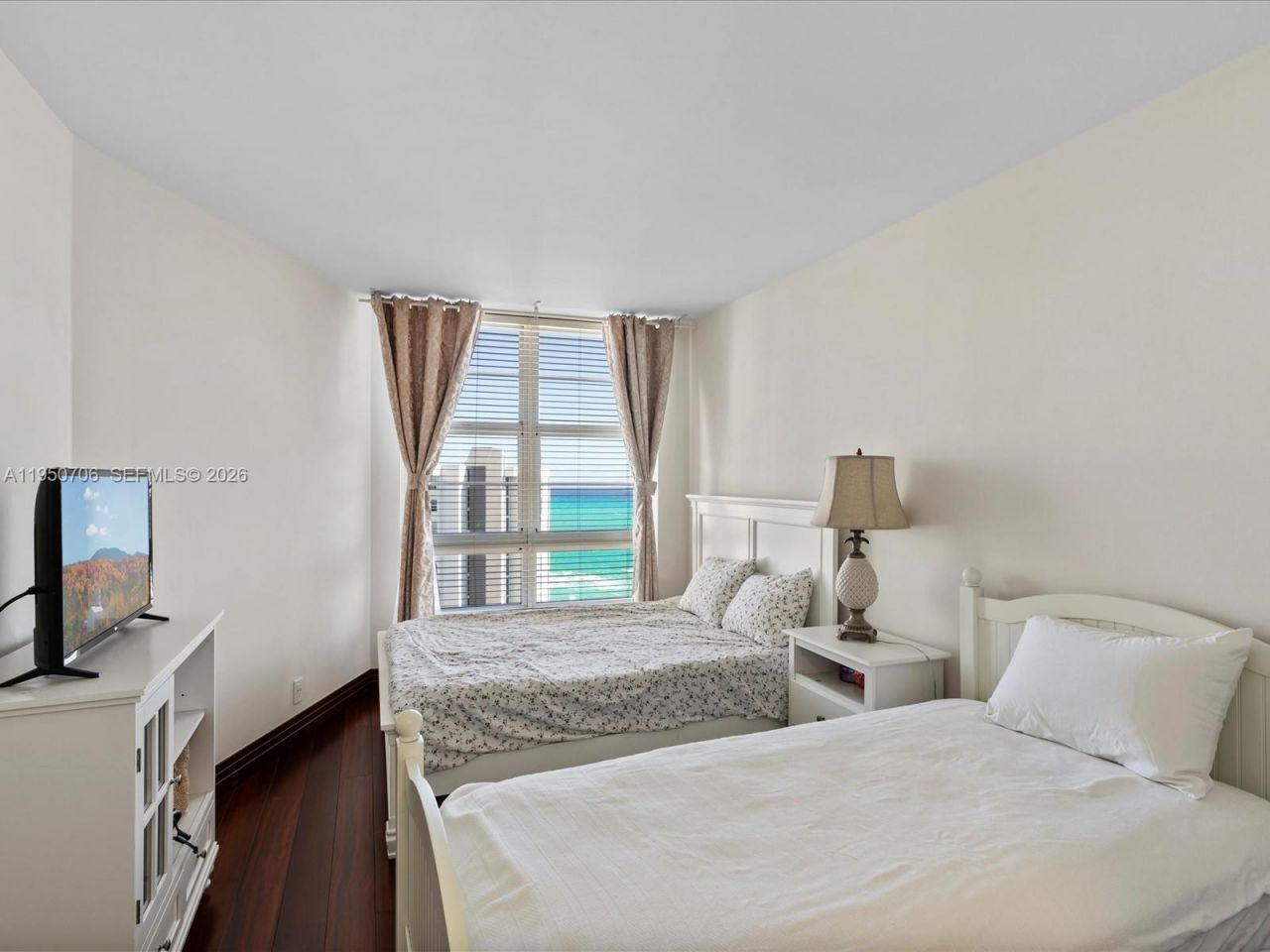 5660 Collins Ave, Unit 18A, Miami Beach, FL 33140 Photo