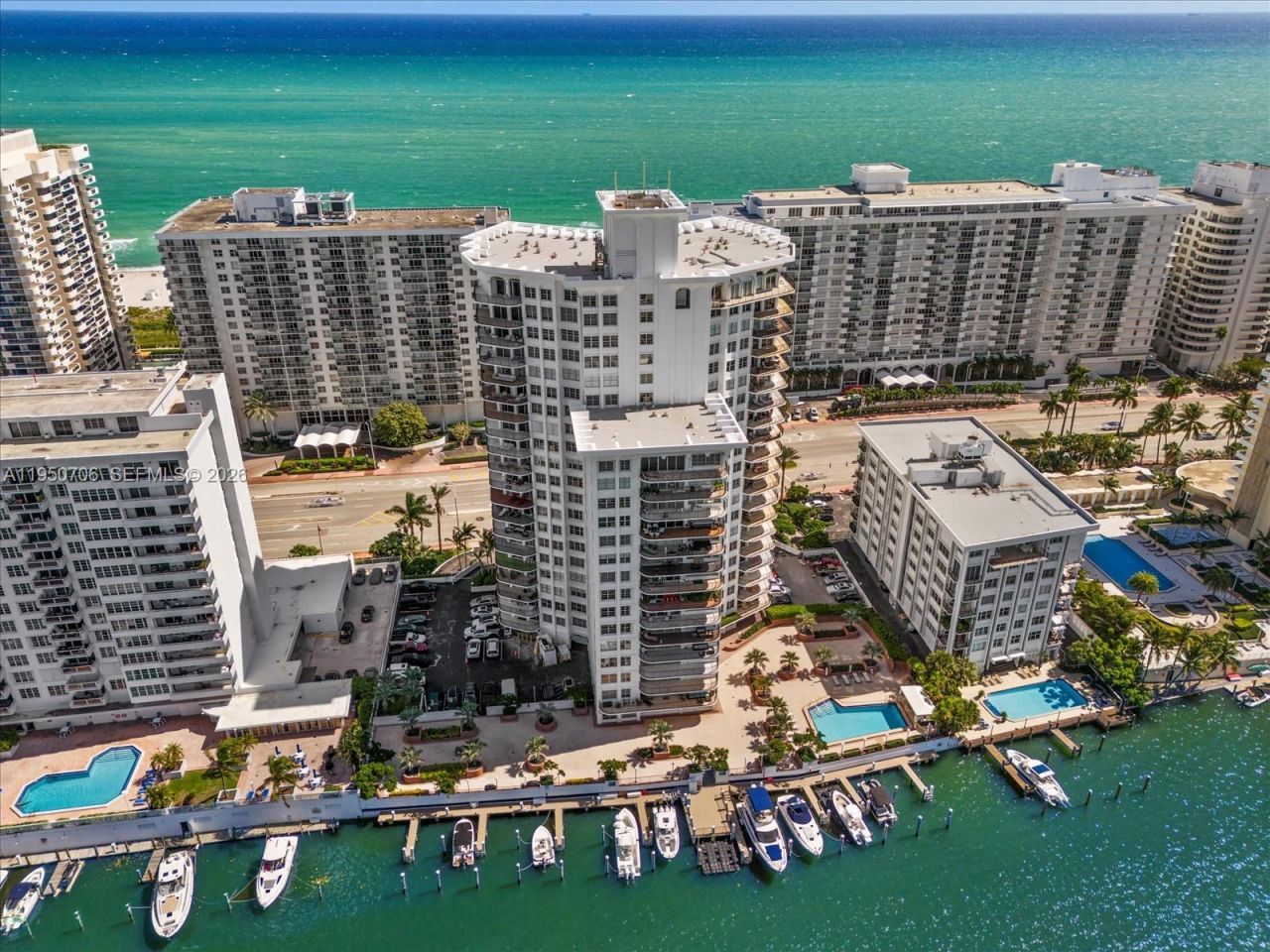 5660 Collins Ave , Unit 18A, Miami Beach, FL 33140 Photo