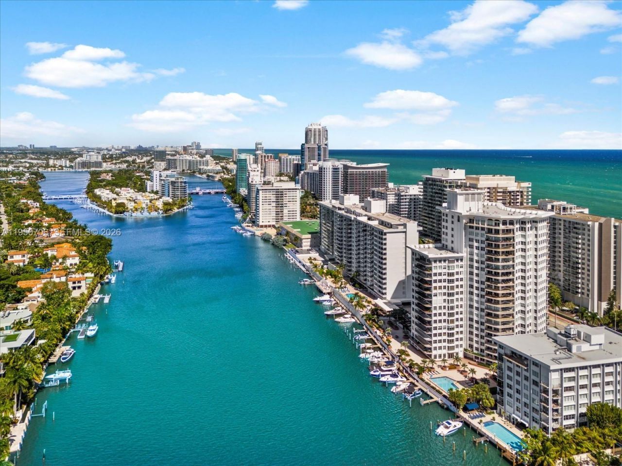 5660 Collins Ave , Unit 18A, Miami Beach, FL 33140 Photo