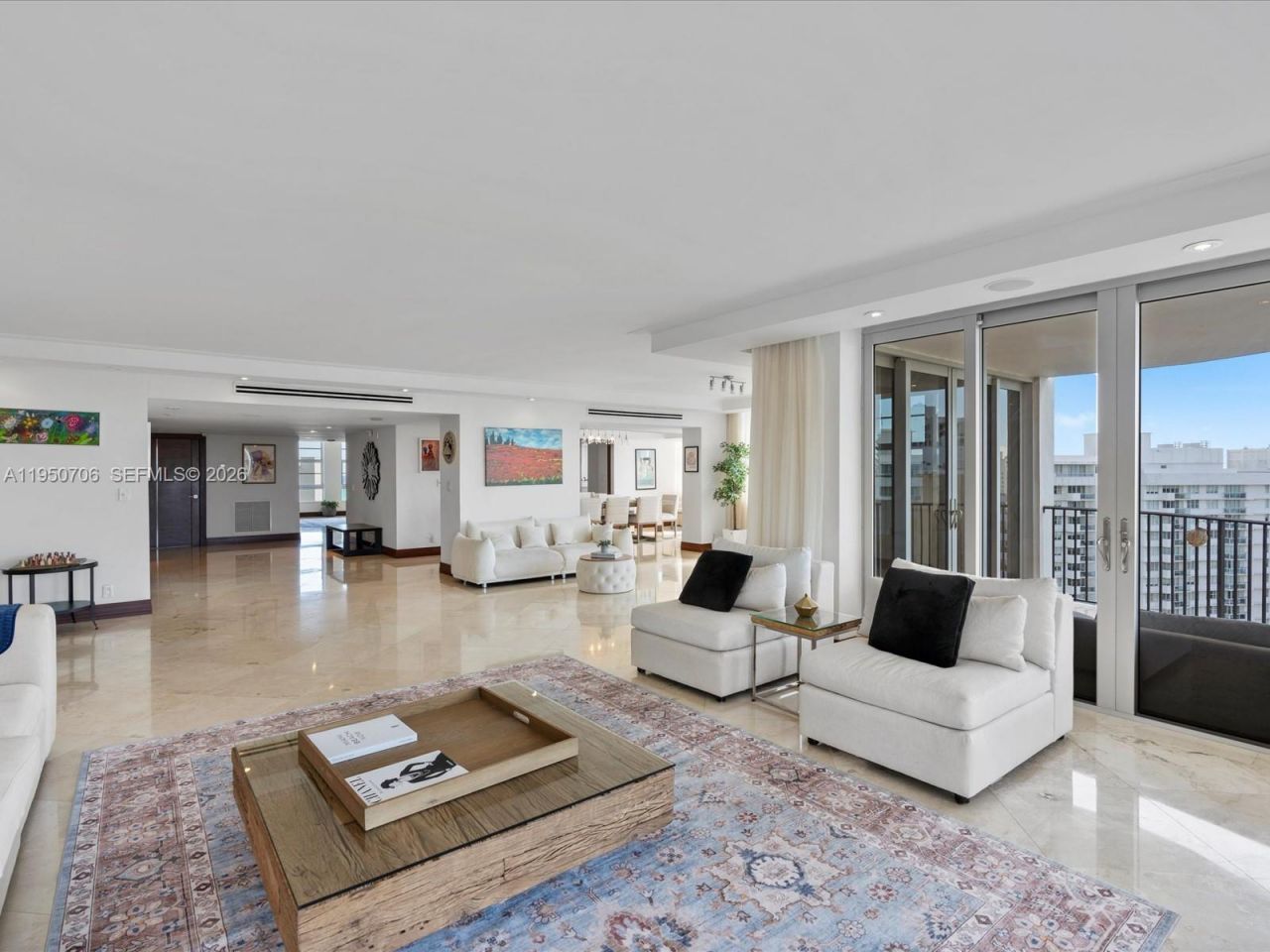 5660 Collins Ave, Unit 18A, Miami Beach, FL 33140 Photo
