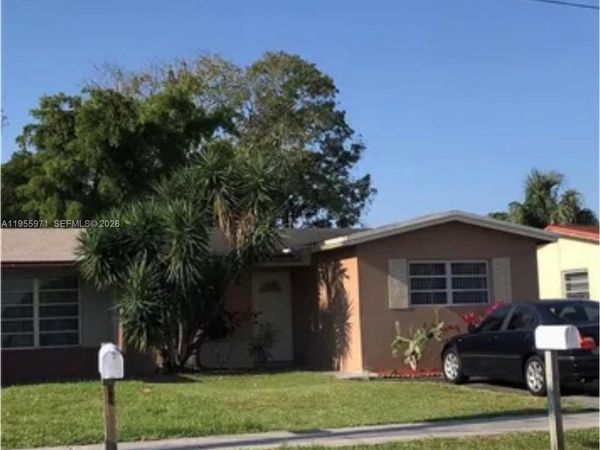6532 SW 18th Ct , North Lauderdale, FL 33068