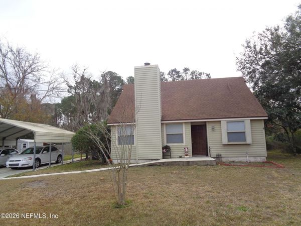 5194 THOROUGHBRED Boulevard, Jacksonville, FL 32257