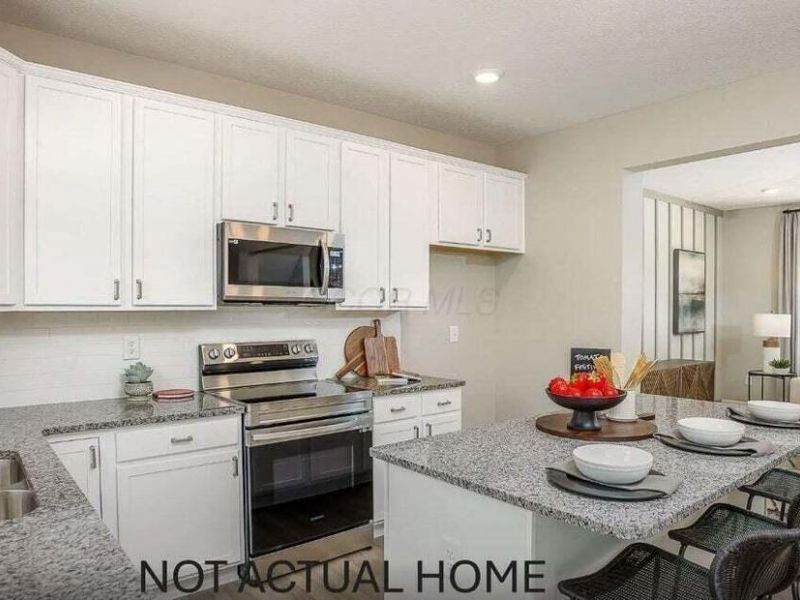 120 Dusky Willow Drive , Etna, OH 43068 Photo 4