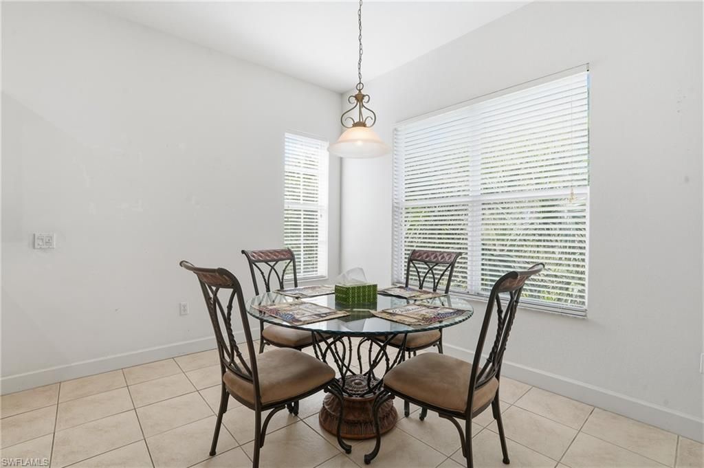 17498 Old Harmony Dr, Unit 201, Fort Myers, FL 33908 Photo