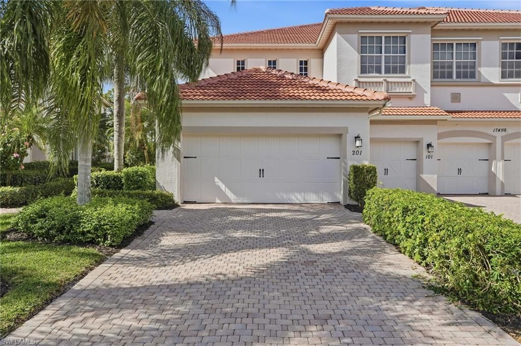 17498 Old Harmony Dr, Unit 201, Fort Myers, FL 33908 Photo