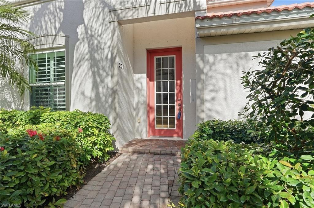 17498 Old Harmony Dr, Unit 201, Fort Myers, FL 33908 Photo