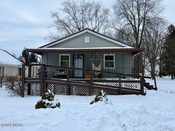 112 East St Street, Ridgeway, OH 43345