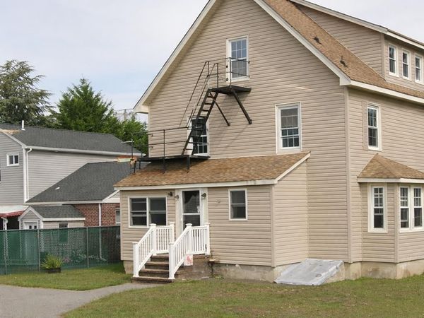 800 Deer Park Avenue, Unit Bottom Flo, North Babylon, NY 11703