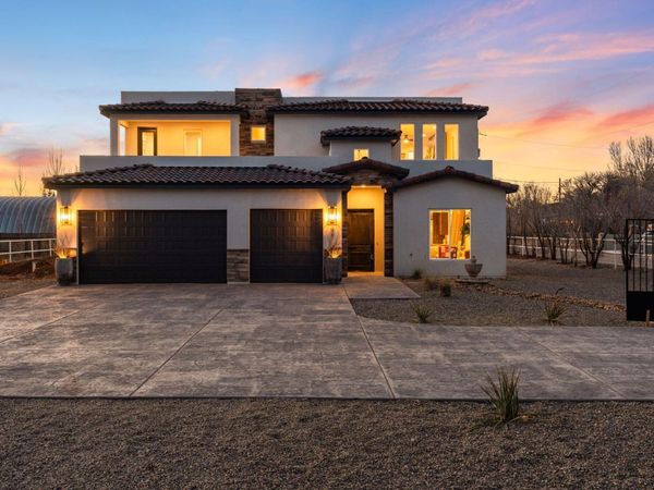 90 Rome Lane, Corrales, NM 87048