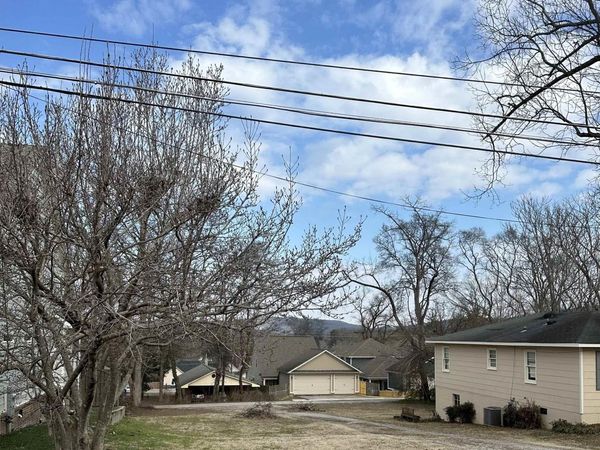 1305 Highland Avenue SE, Huntsville, AL 35801