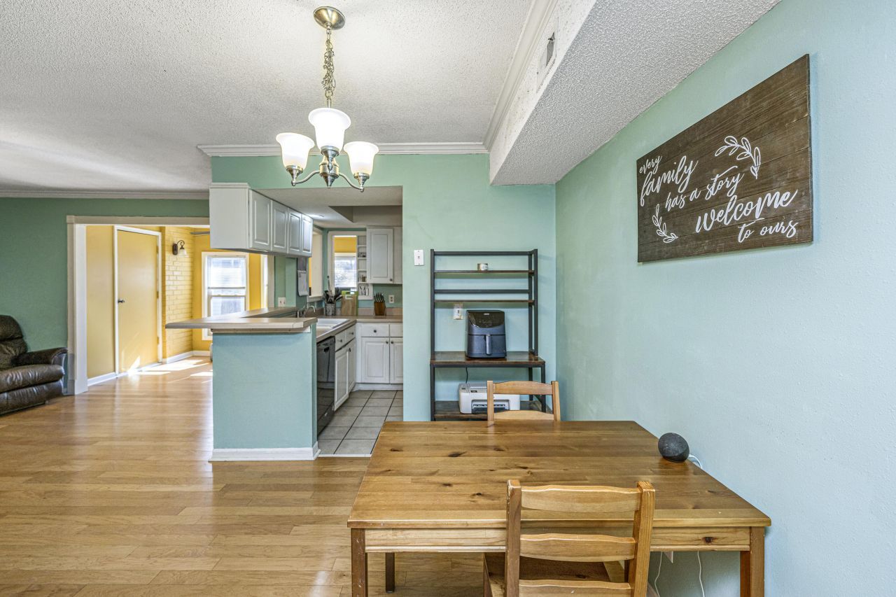 1867 Montclair Drive Photo 16