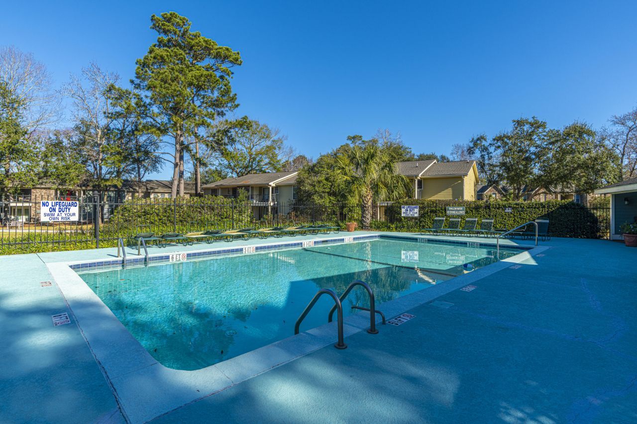 1867 Montclair Drive Photo 24