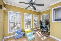 1867 Montclair Drive photo 4