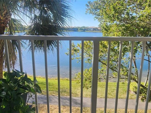 5011 Wiles Rd, Unit 306, Coconut Creek, FL 33073