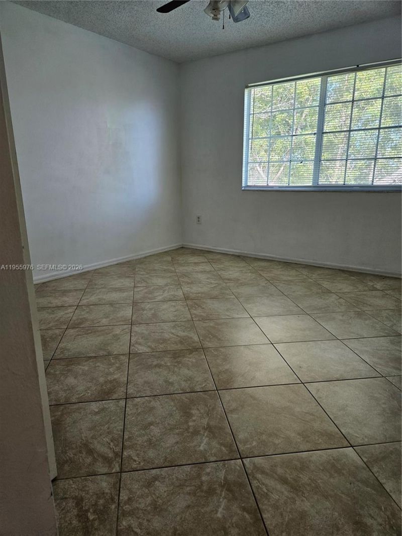 5011 Wiles Rd, Unit 306, Coconut Creek, FL 33073 Photo