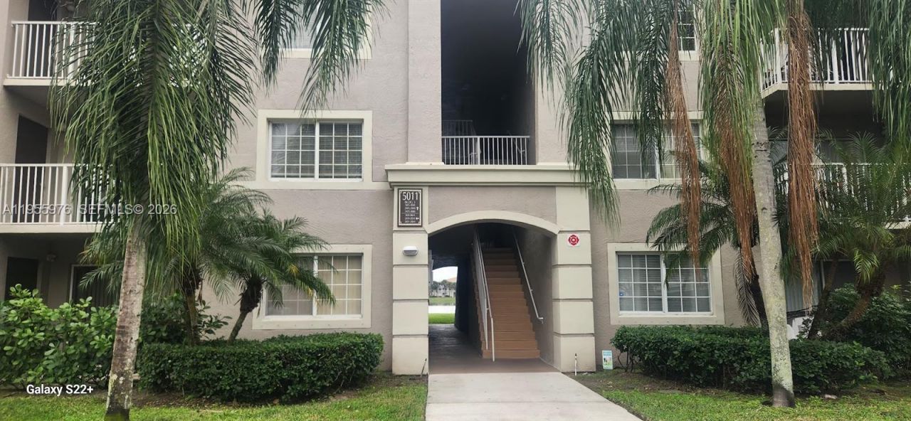 5011 Wiles Rd, Unit 306, Coconut Creek, FL 33073 Photo