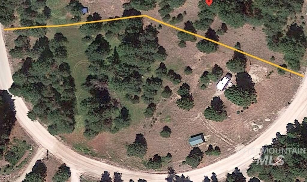 85 E Prospectors Drive, Cascade, ID 83611 Main Photo