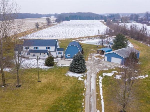 12697 Speaker Road, Brockway Twp, MI 48097