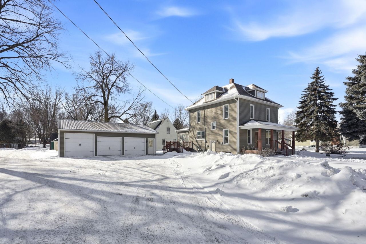 410 Division Street E, Maple Lake, MN 55358 Main Photo