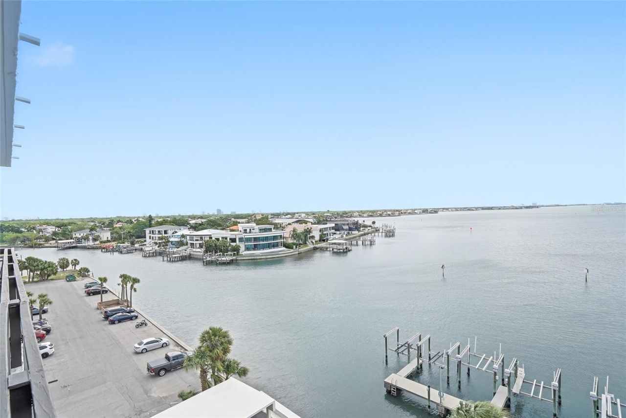 5700 Mariner Street, Unit 702, Tampa, FL 33609 Photo