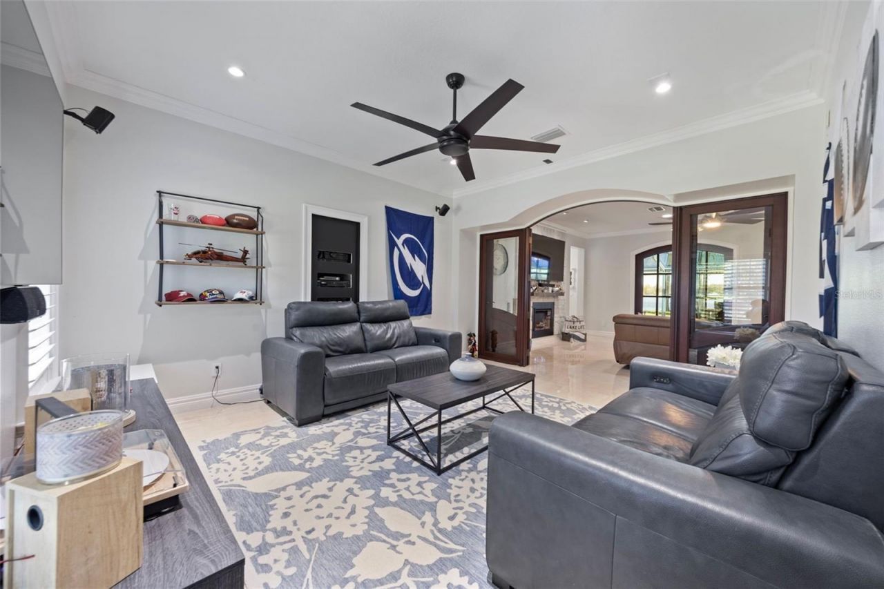 1006 Lake Cooper Drive, Lutz, FL 33548 Photo