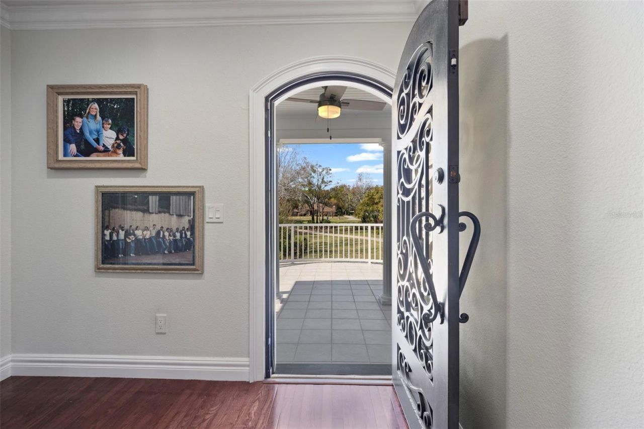 1006 Lake Cooper Drive, Lutz, FL 33548 Photo