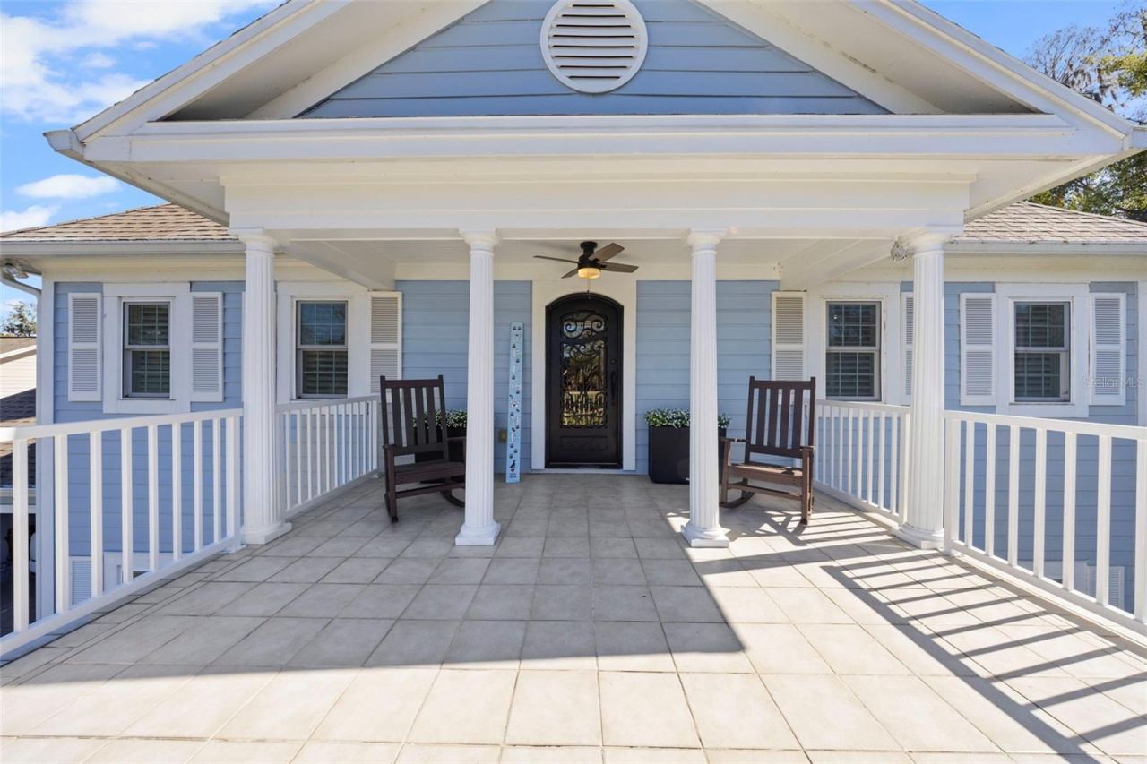 1006 Lake Cooper Drive, Lutz, FL 33548 Photo