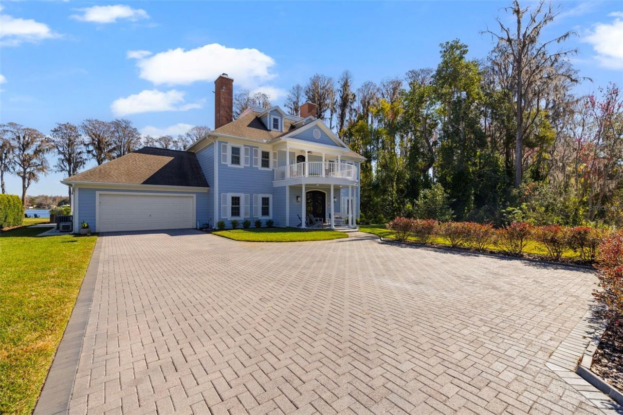 1006 Lake Cooper Drive, Lutz, FL 33548 Photo