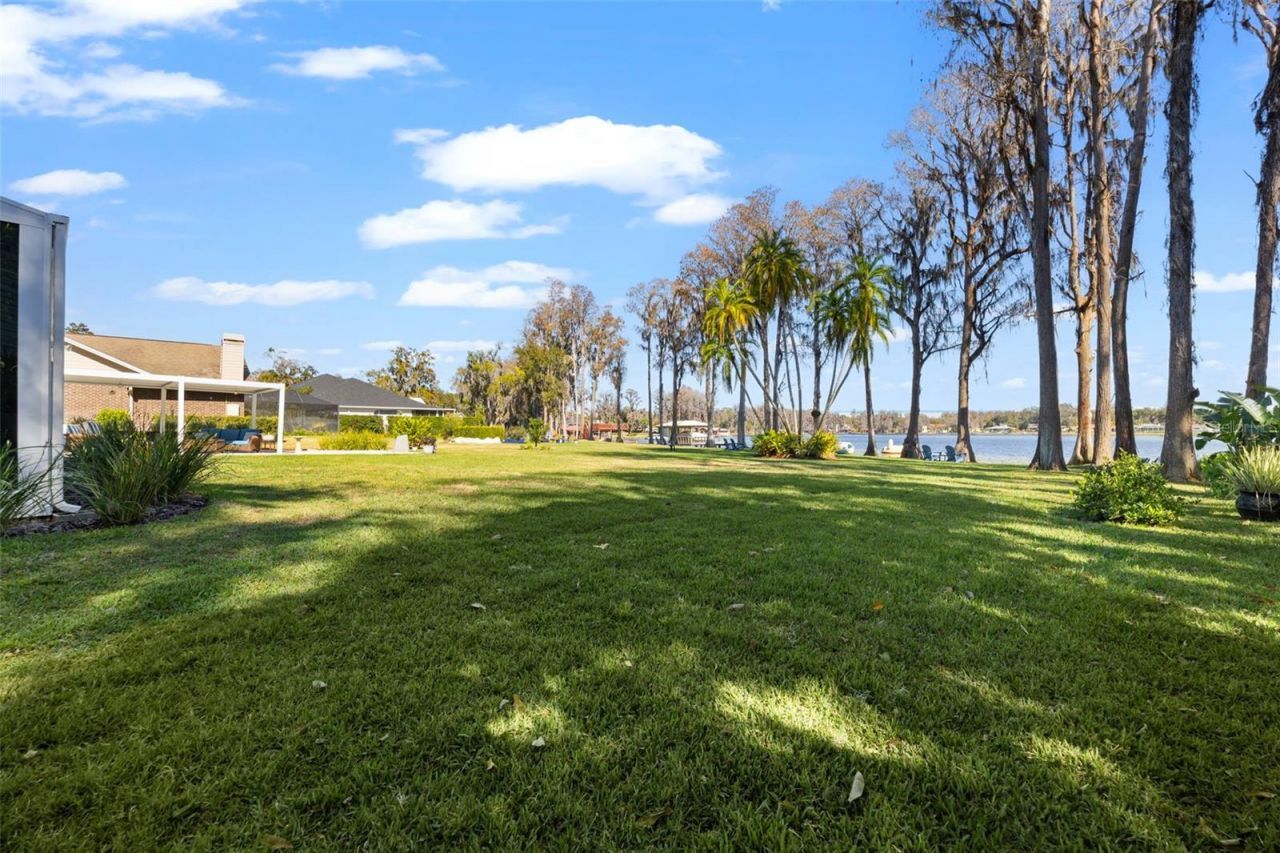 1006 Lake Cooper Drive, Lutz, FL 33548 Photo