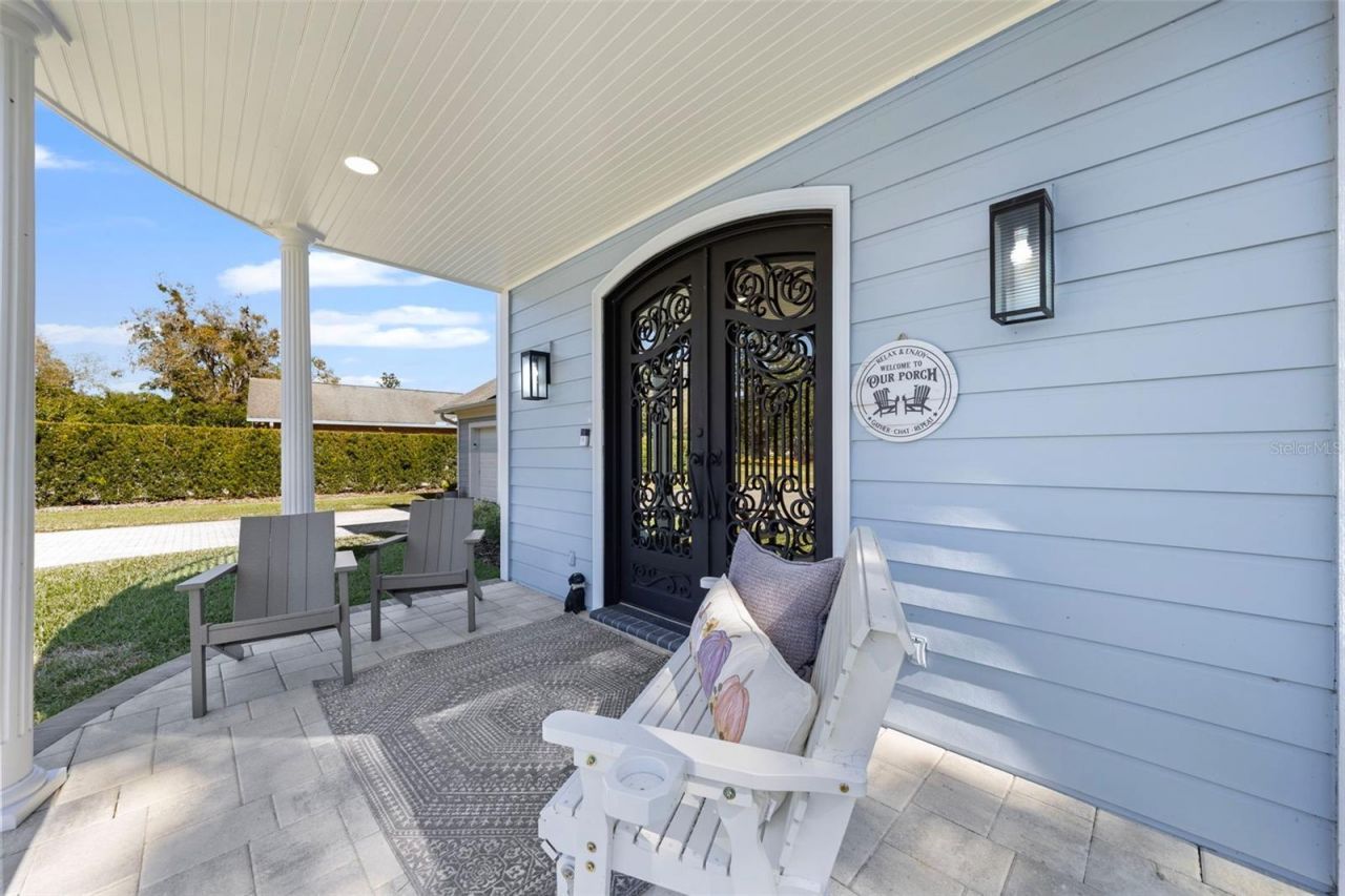 1006 Lake Cooper Drive, Lutz, FL 33548 Photo