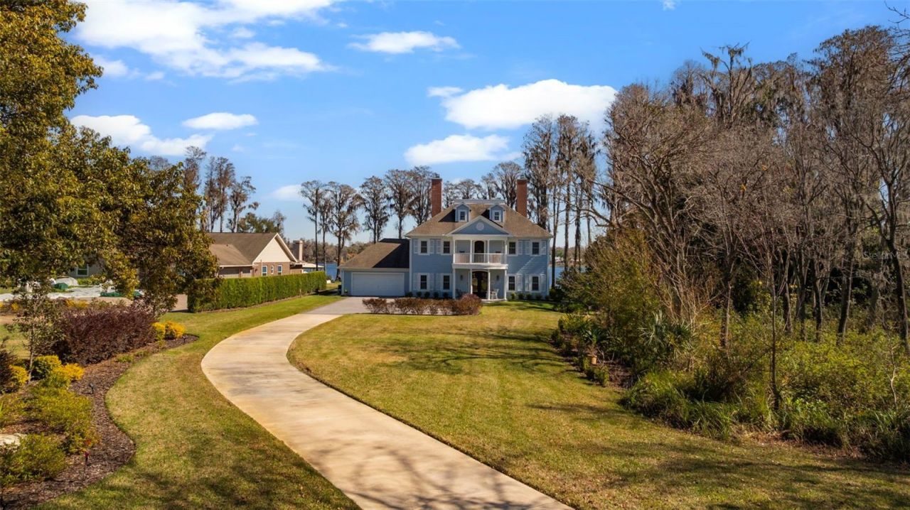 1006 Lake Cooper Drive, Lutz, FL 33548 Photo