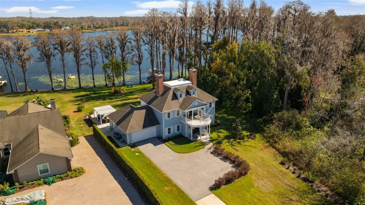 1006 Lake Cooper Drive, Lutz, FL 33548 Photo