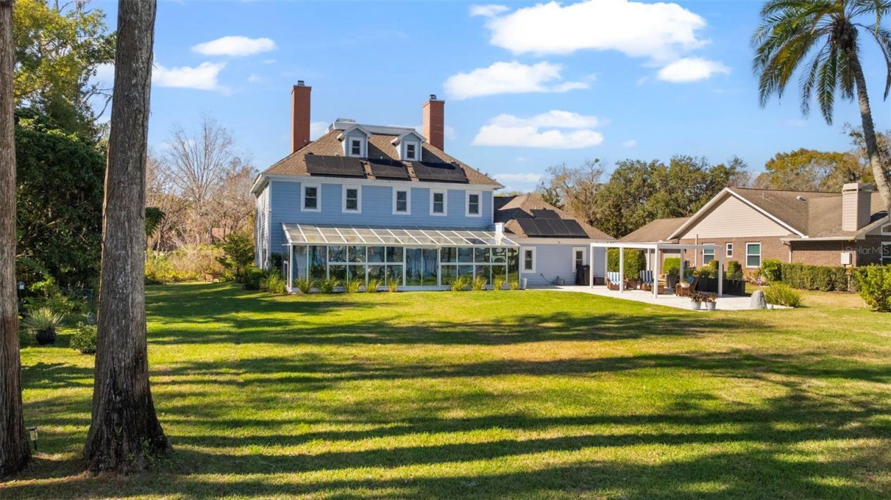 1006 Lake Cooper Drive, Lutz, FL 33548 Photo