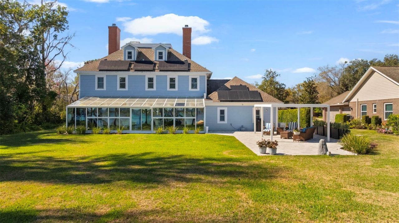 1006 Lake Cooper Drive, Lutz, FL 33548 Photo