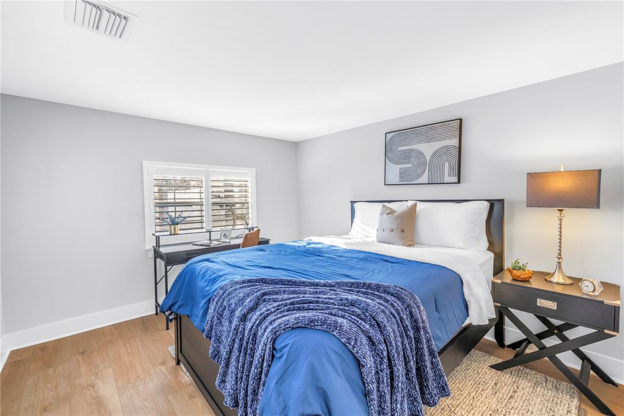 134 Riviera Way Ne, Saint Petersburg, FL 33704 Photo