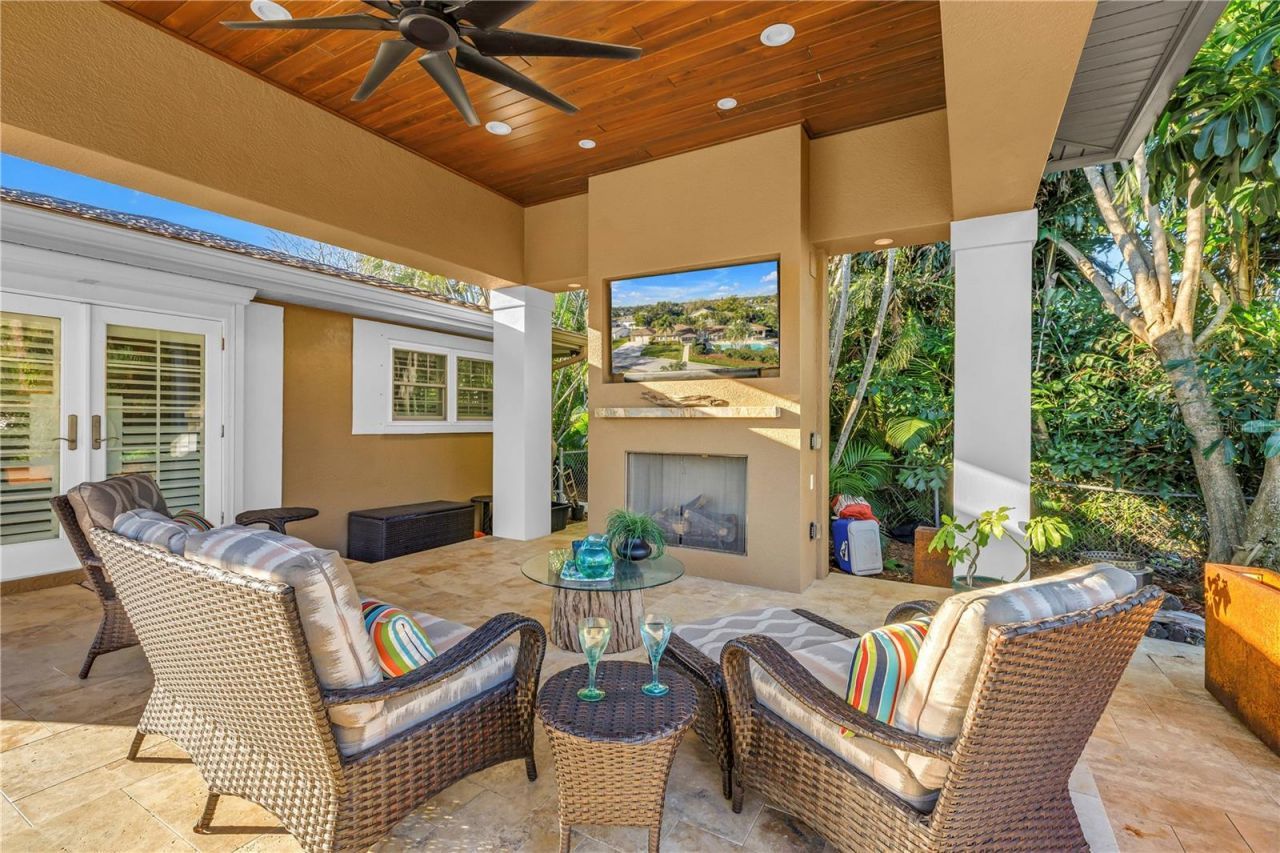 134 Riviera Way Ne, Saint Petersburg, FL 33704 Photo