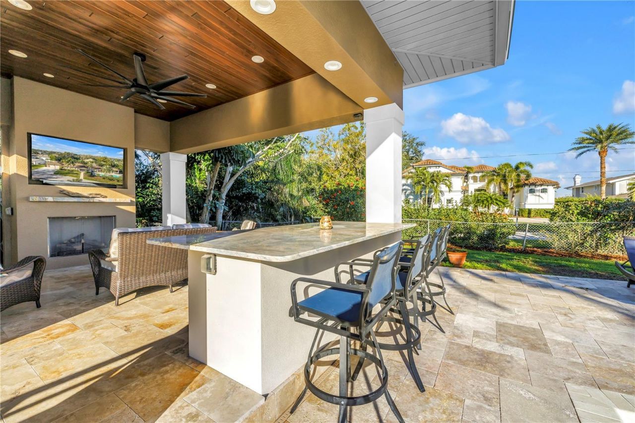 134 Riviera Way Ne, Saint Petersburg, FL 33704 Photo