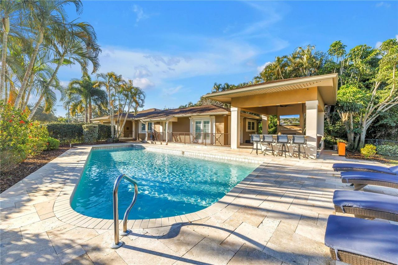 134 Riviera Way Ne, Saint Petersburg, FL 33704 Photo